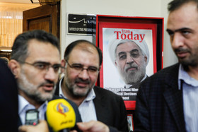 تجلیل از دکتر محمد علی آذرشب